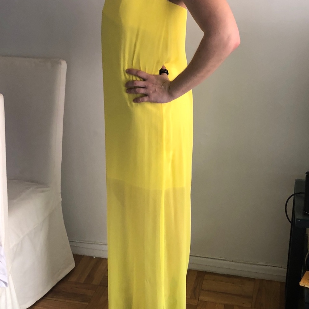 Alive and Olivia sleeveless yellow dress